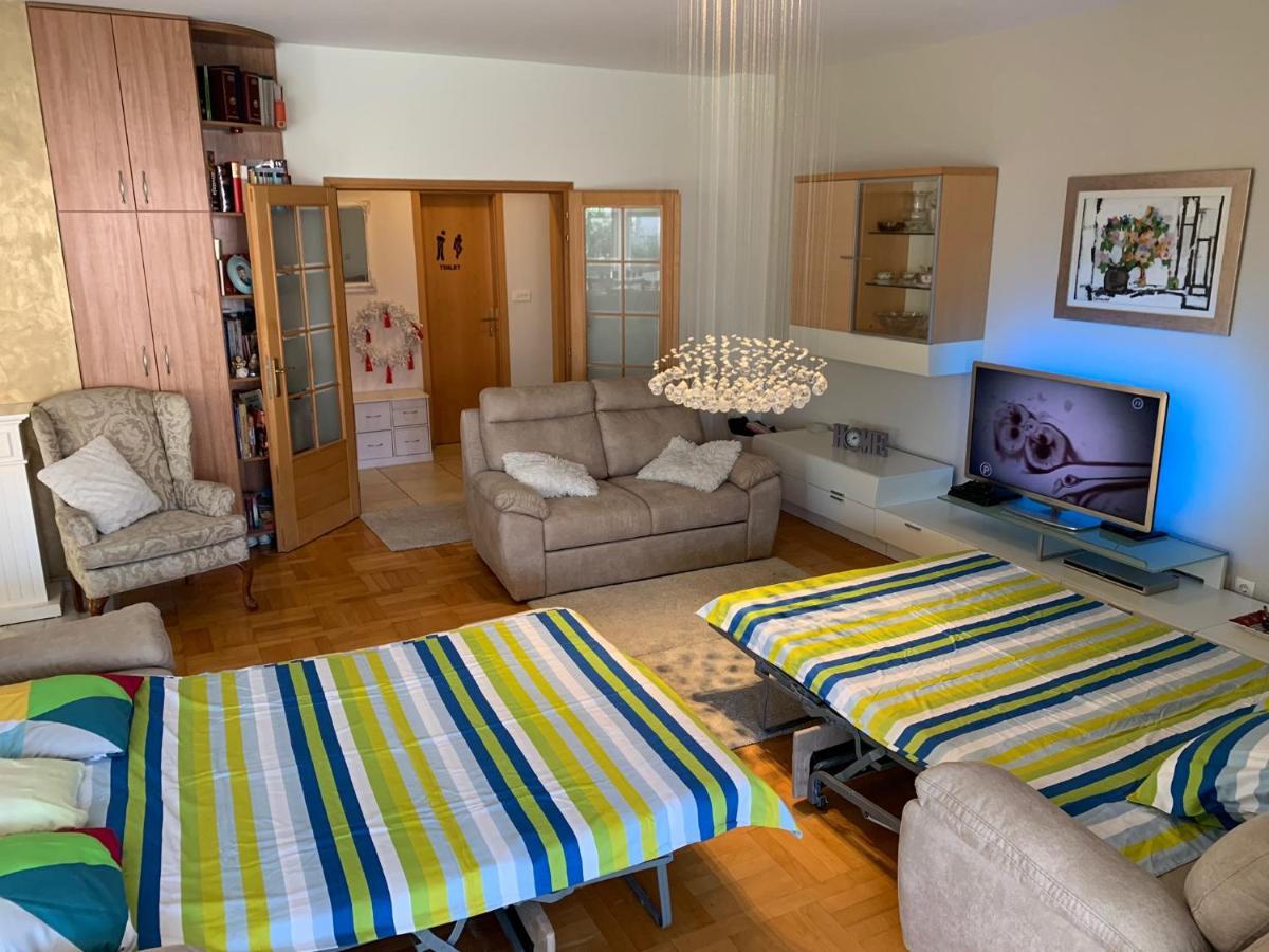 Apartment Relax Whit Big Terrace 170M2 Near The Beach Сплит Экстерьер фото