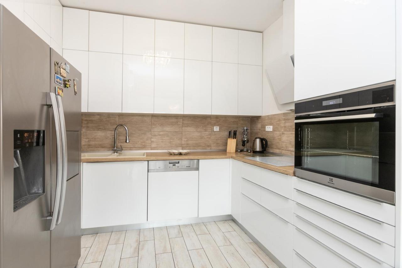 Apartment Relax Whit Big Terrace 170M2 Near The Beach Сплит Экстерьер фото